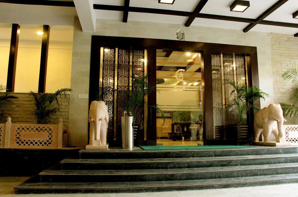 Hotel Eurasia Джапур Экстерьер фото